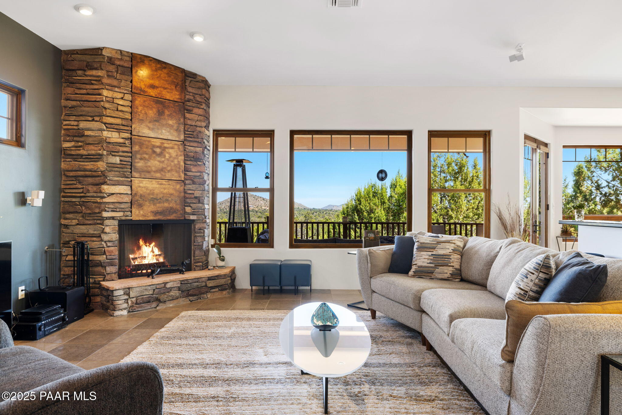 13175 North Bull Run Road Prescott, AZ 86305 - Photo 10 of 60 Living Room (1)