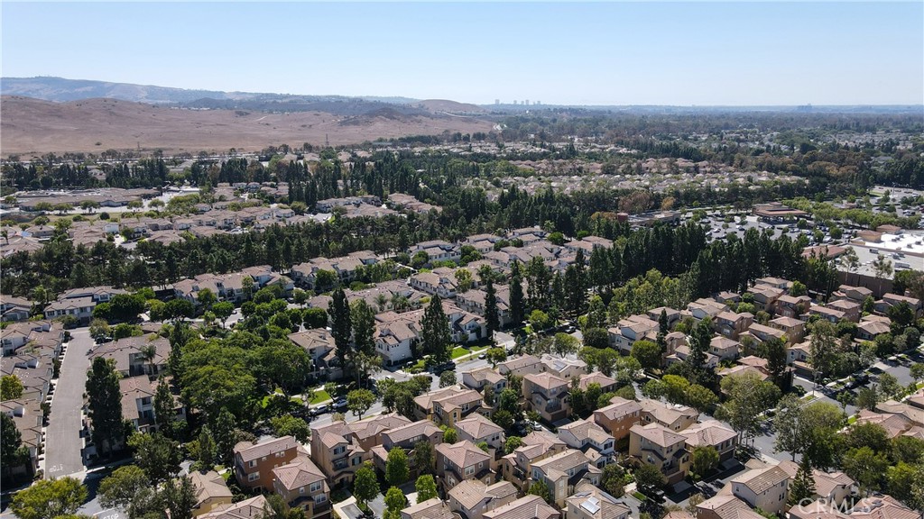 311 Falcon Creek Irvine, CA 92618 - Photo 40 of 40