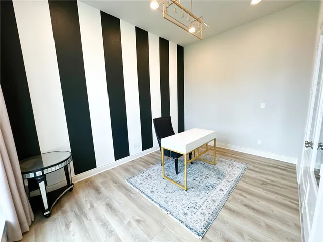 $649,999 | 3920 Pinecrest Peak Drive, Spring, TX 77386