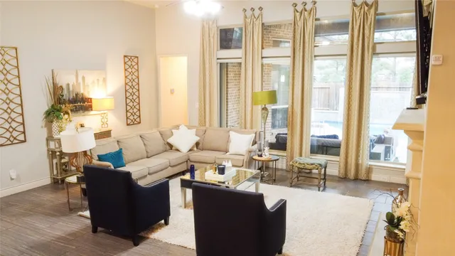 $649,999 | 3920 Pinecrest Peak Drive, Spring, TX 77386