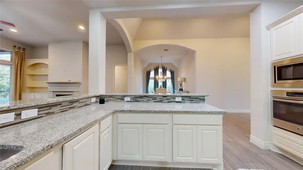 $619,900 | 3920 Pinecrest Peak Drive, Spring, TX 77386