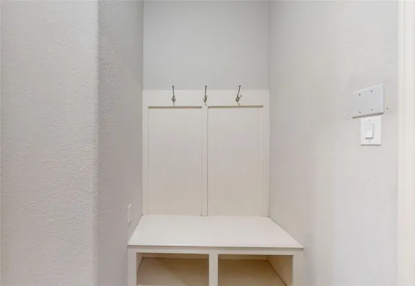 $619,900 | 3920 Pinecrest Peak Drive, Spring, TX 77386