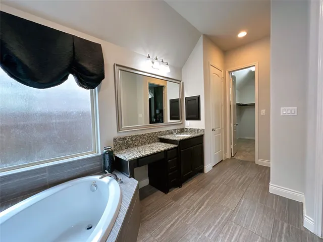 $649,999 | 3920 Pinecrest Peak Drive, Spring, TX 77386