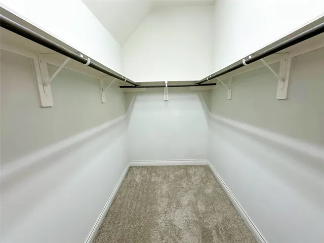 $649,999 | 3920 Pinecrest Peak Drive, Spring, TX 77386