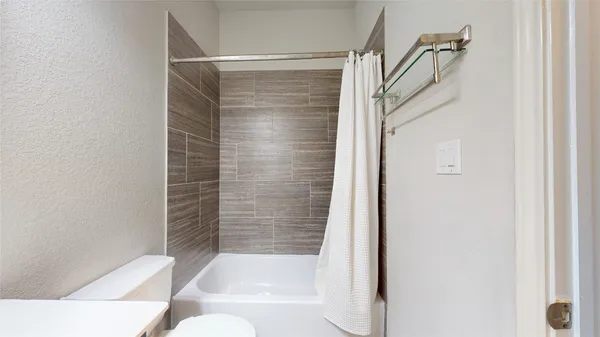 $619,900 | 3920 Pinecrest Peak Drive, Spring, TX 77386