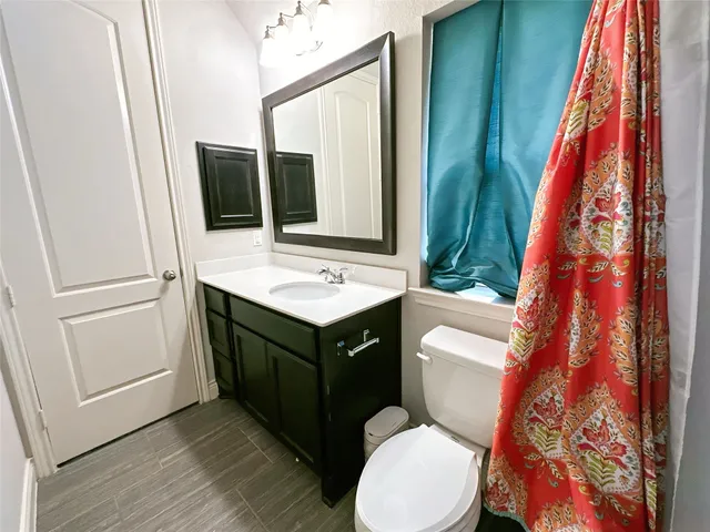 $649,999 | 3920 Pinecrest Peak Drive, Spring, TX 77386