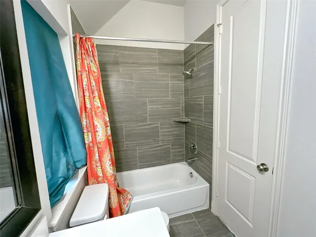 $649,999 | 3920 Pinecrest Peak Drive, Spring, TX 77386