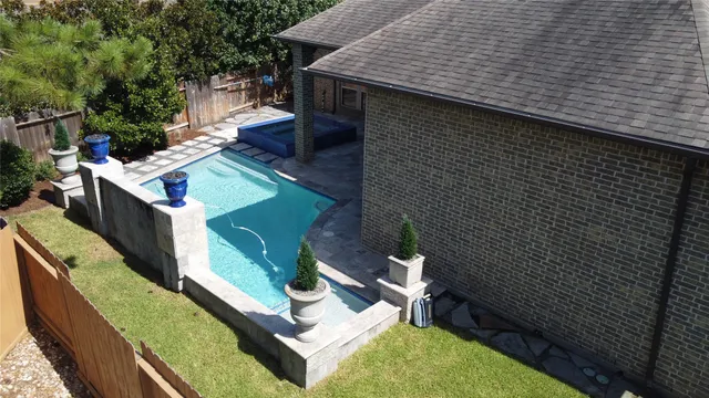 $649,999 | 3920 Pinecrest Peak Drive, Spring, TX 77386