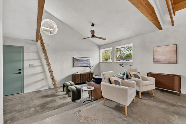 $1,099,900 | 905 Payne Avenue, Austin, TX 78752