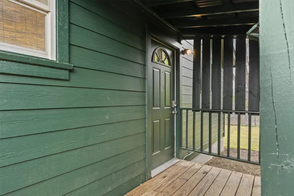 $1,099,900 | 905 Payne Avenue, Austin, TX 78752