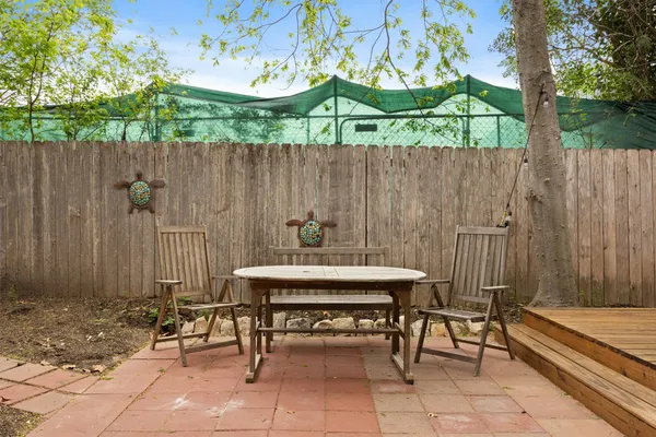 $1,099,900 | 905 Payne Avenue, Austin, TX 78752