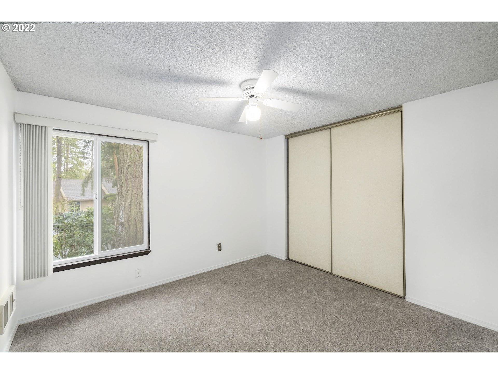 8610 Southwest Davies Road, Unit 8 Beaverton, OR 97008 - Photo 12 of 24 Gallery Image 12