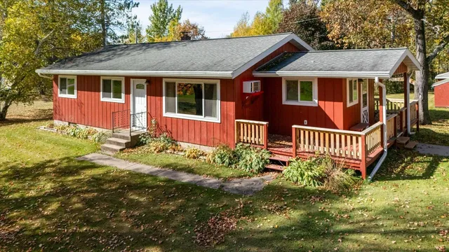 $260,000 | 18149 Highway 169, Grand Rapids, MN 55744