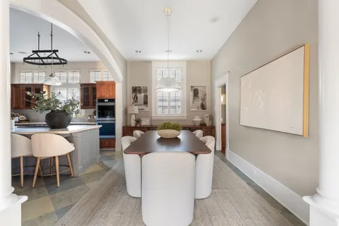 $2,750,000 | 411 Bayland Avenue, Houston, TX 77009