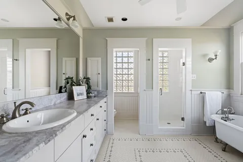 $2,750,000 | 411 Bayland Avenue, Houston, TX 77009