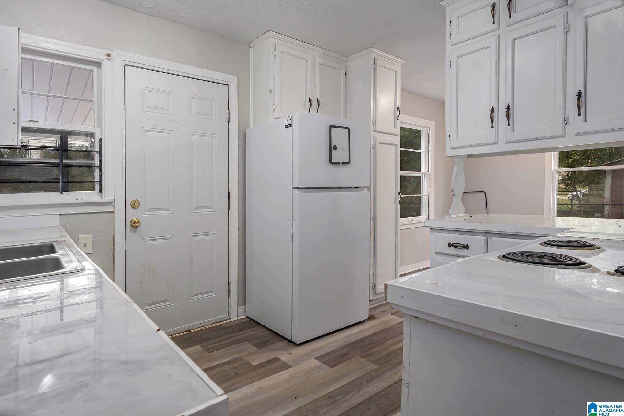6721 Grasselli Road Fairfield, AL 35064 - Photo 5 of 14