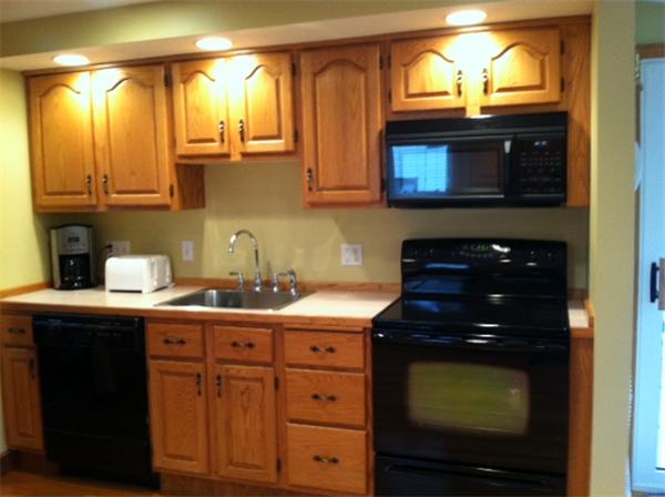 75 College Farm Road Waltham, MA 02451 - Photo 5 of 16 Gallery Image 5