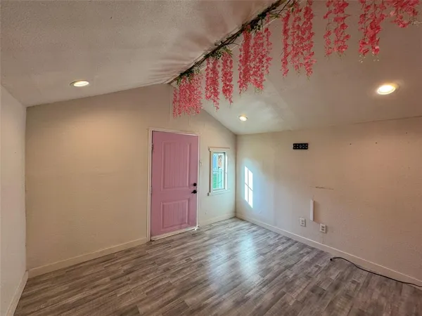 $2,350 | 412 Willowbrook Drive, Mesquite, TX 75149