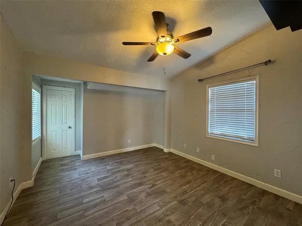 $2,350 | 412 Willowbrook Drive, Mesquite, TX 75149