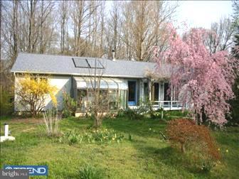 327 Retreat Road Vincentown, NJ 08088 - Photo 1 of 6