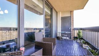5505 Seminary Road, Unit 914N Falls Church, VA 22041 - Photo 5 of 29