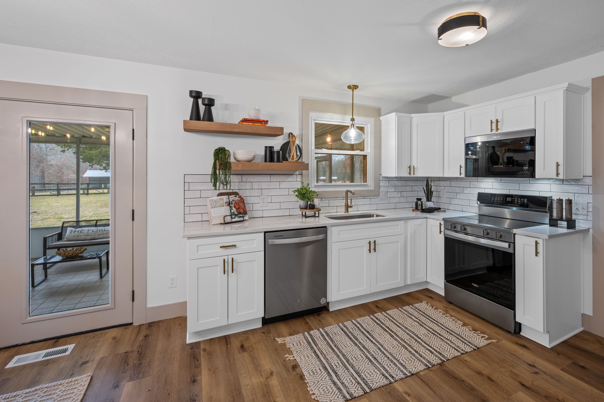 1075 Old County House Road Charlotte, TN 37036 - Photo 27 of 73 Gallery Image 27