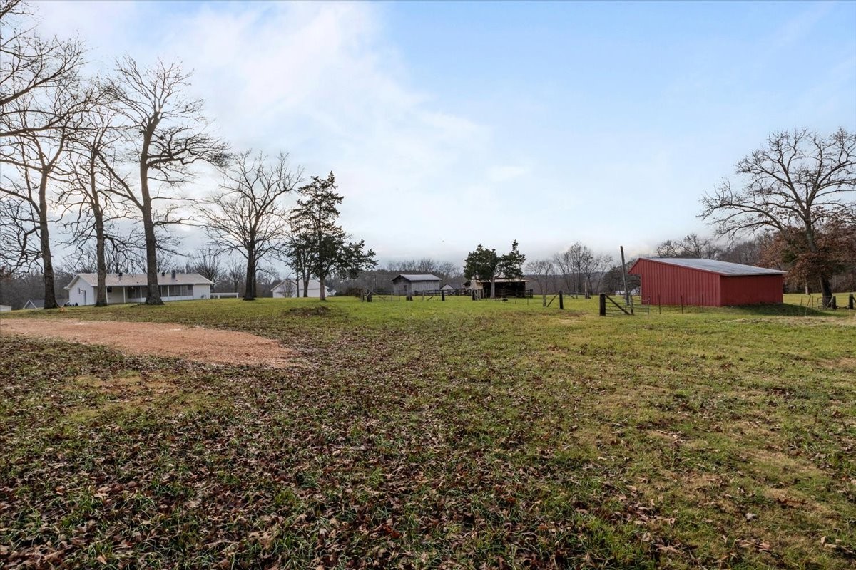 1075 Old County House Road Charlotte, TN 37036 - Photo 60 of 73 Gallery Image 60