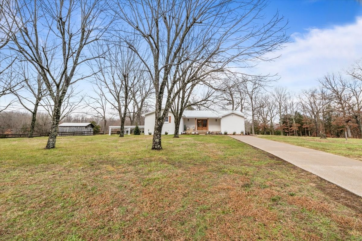 1075 Old County House Road Charlotte, TN 37036 - Photo 63 of 73 Gallery Image 63