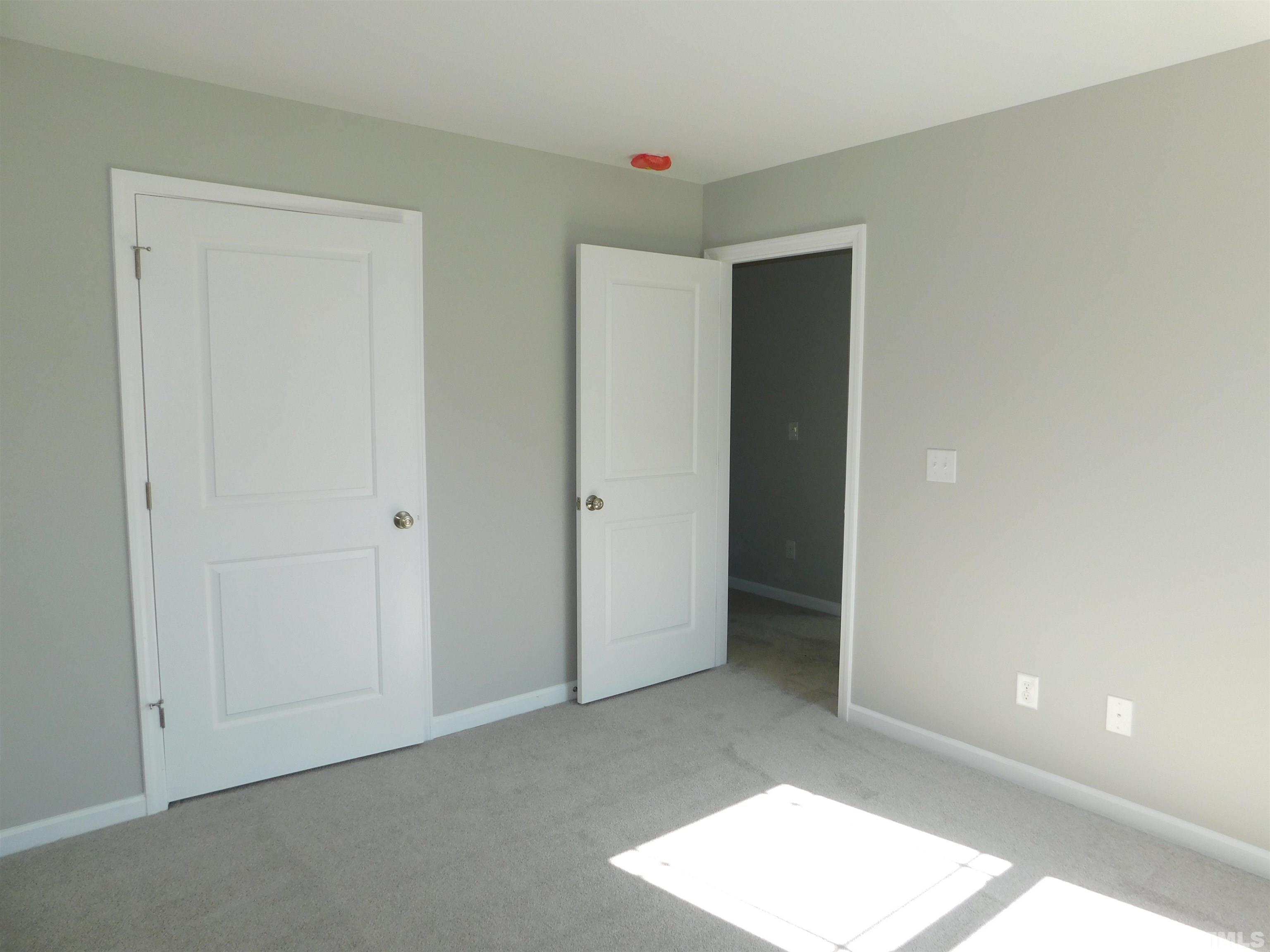 73 Touchdown Way Benson, NC 27504 - Photo 20 of 25 Gallery Image 20