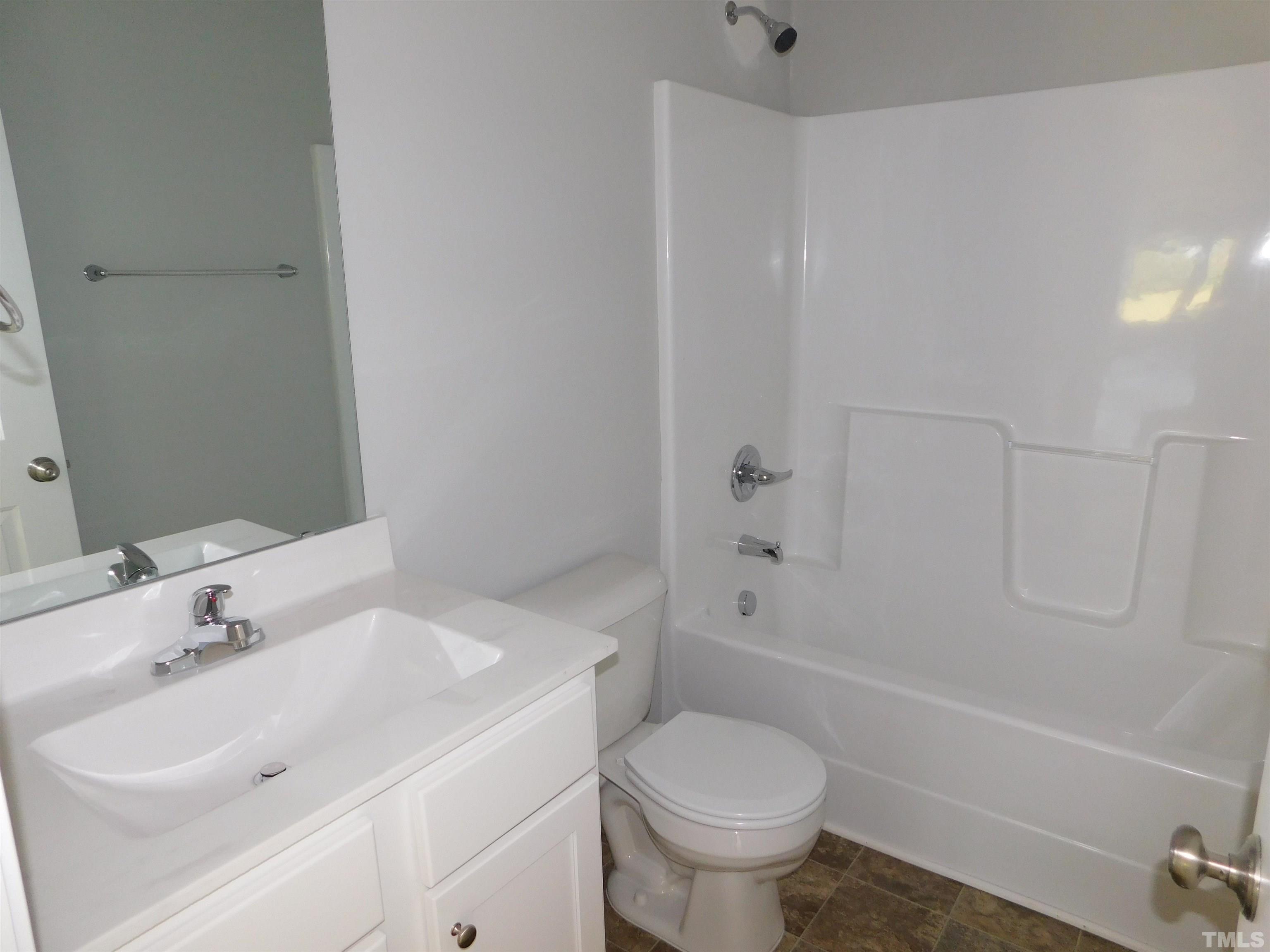 73 Touchdown Way Benson, NC 27504 - Photo 22 of 25 Gallery Image 22
