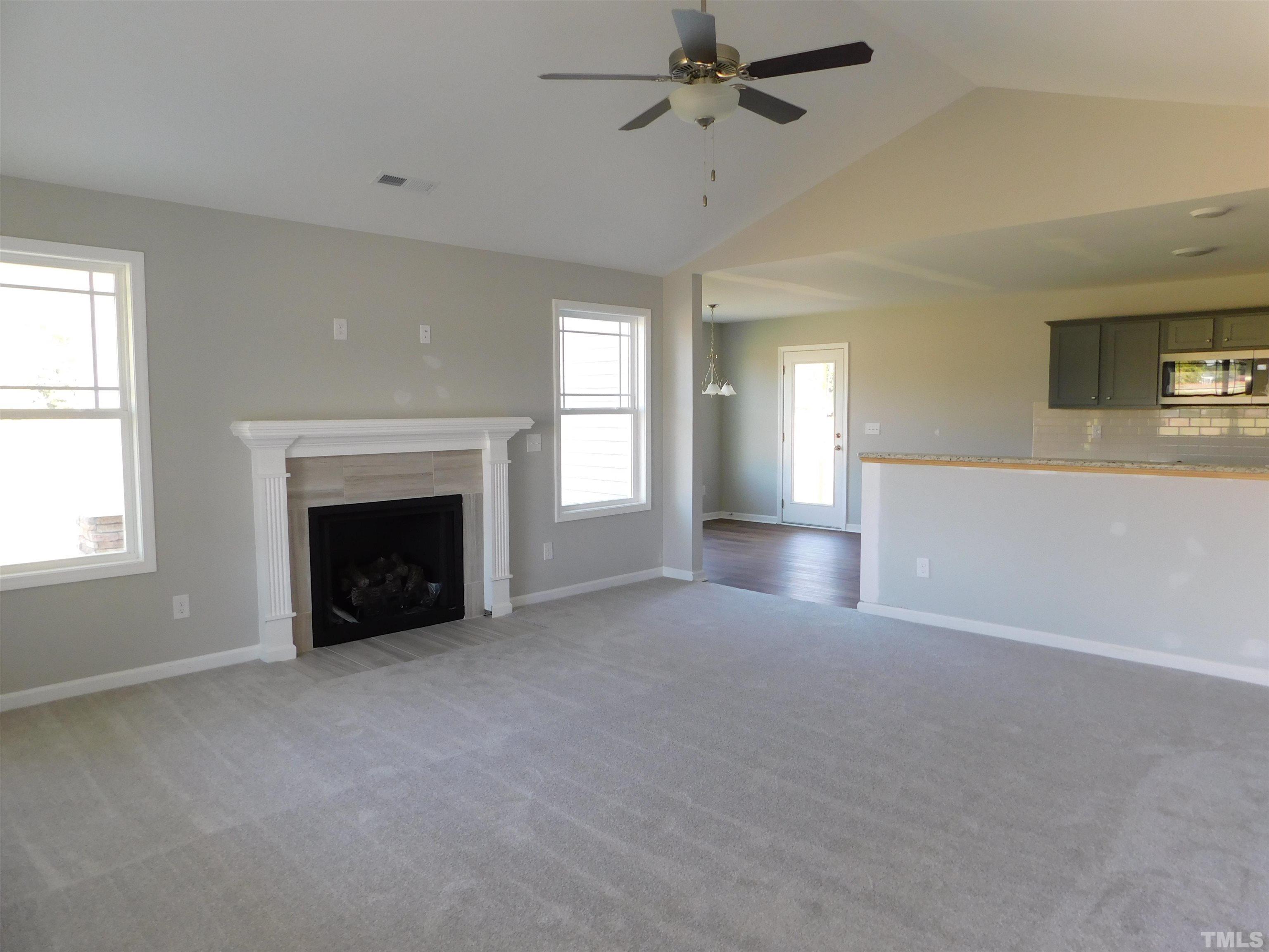 73 Touchdown Way Benson, NC 27504 - Photo 7 of 25 Gallery Image 7