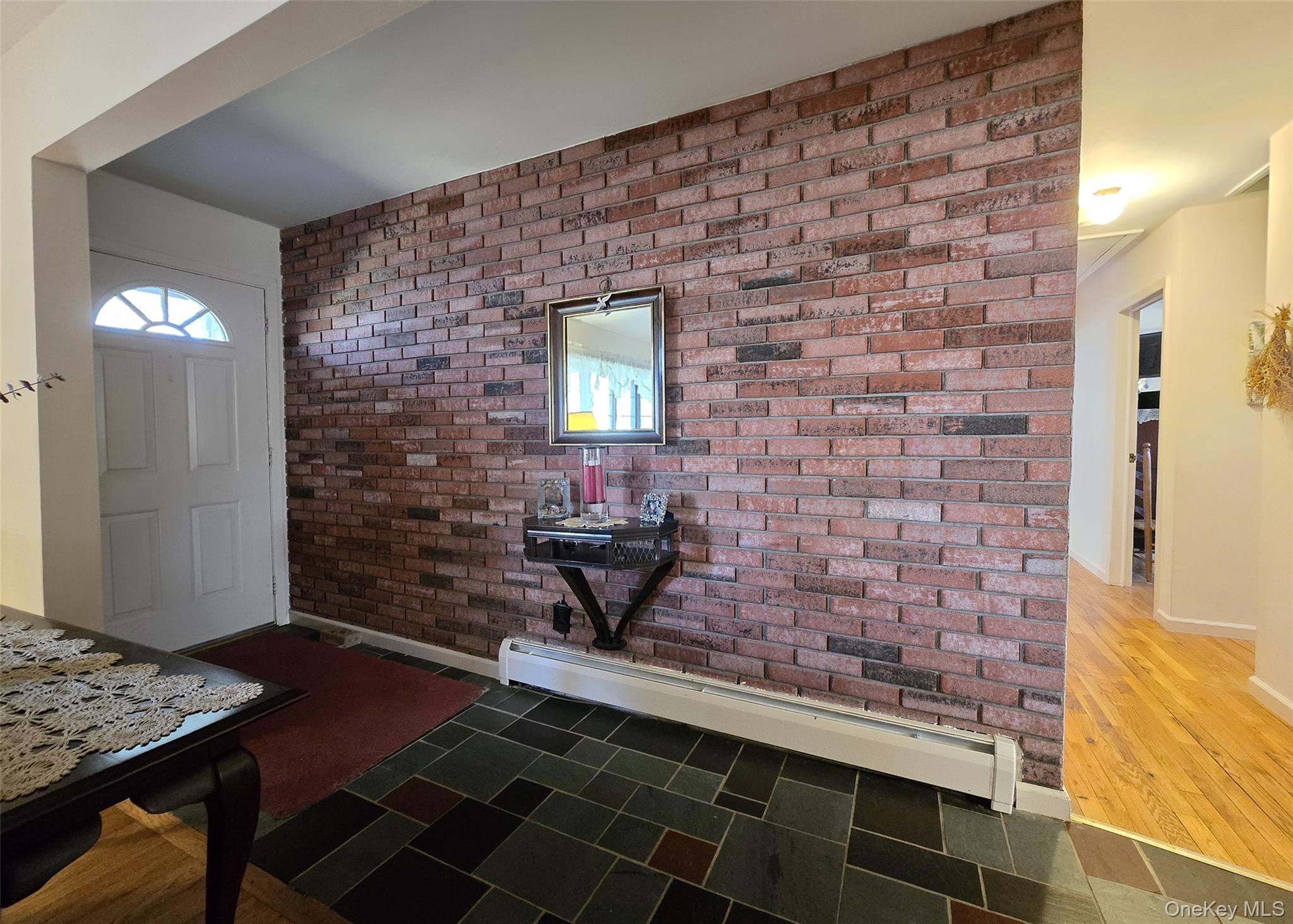 38 Woodbury Road Farmingville, NY 11738 - Photo 2 of 25