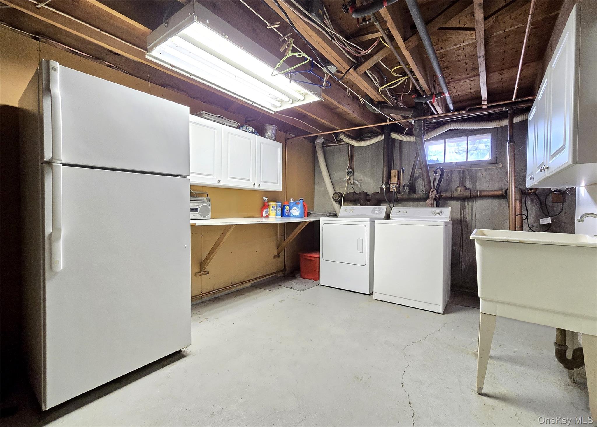 38 Woodbury Road Farmingville, NY 11738 - Photo 21 of 25