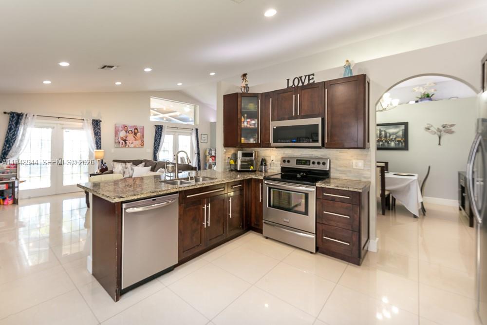 17376 Southwest 33rd Court Miramar, FL 33029 - Photo 12 of 35