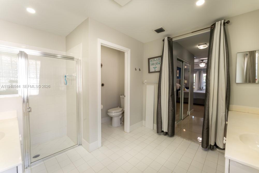 17376 Southwest 33rd Court Miramar, FL 33029 - Photo 19 of 35