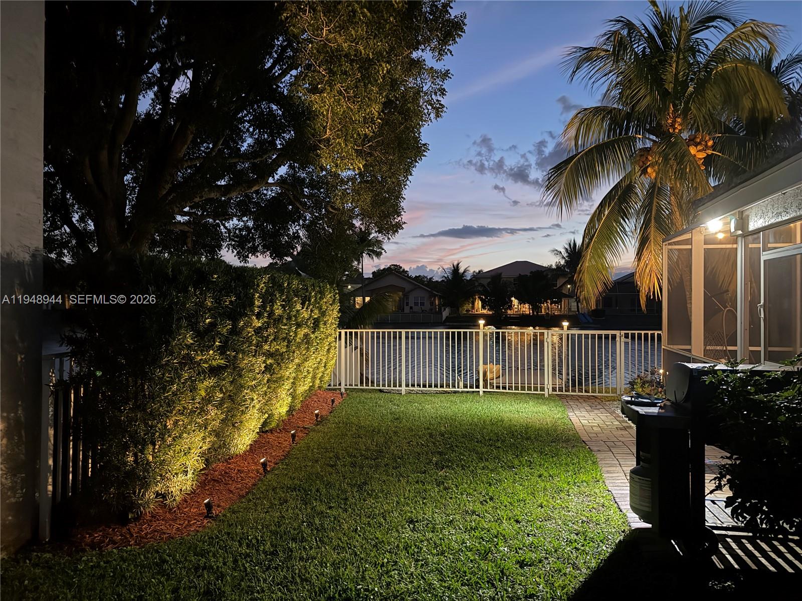 17376 Southwest 33rd Court Miramar, FL 33029 - Photo 32 of 35