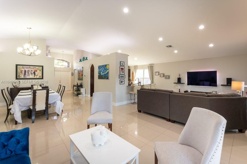 17376 Southwest 33rd Court Miramar, FL 33029 - Photo 9 of 35