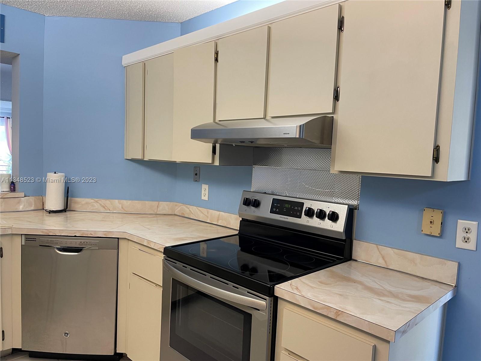 23370 Carolwood Lane, Unit 2202 Boca Raton, FL 33428 - Photo 6 of 31