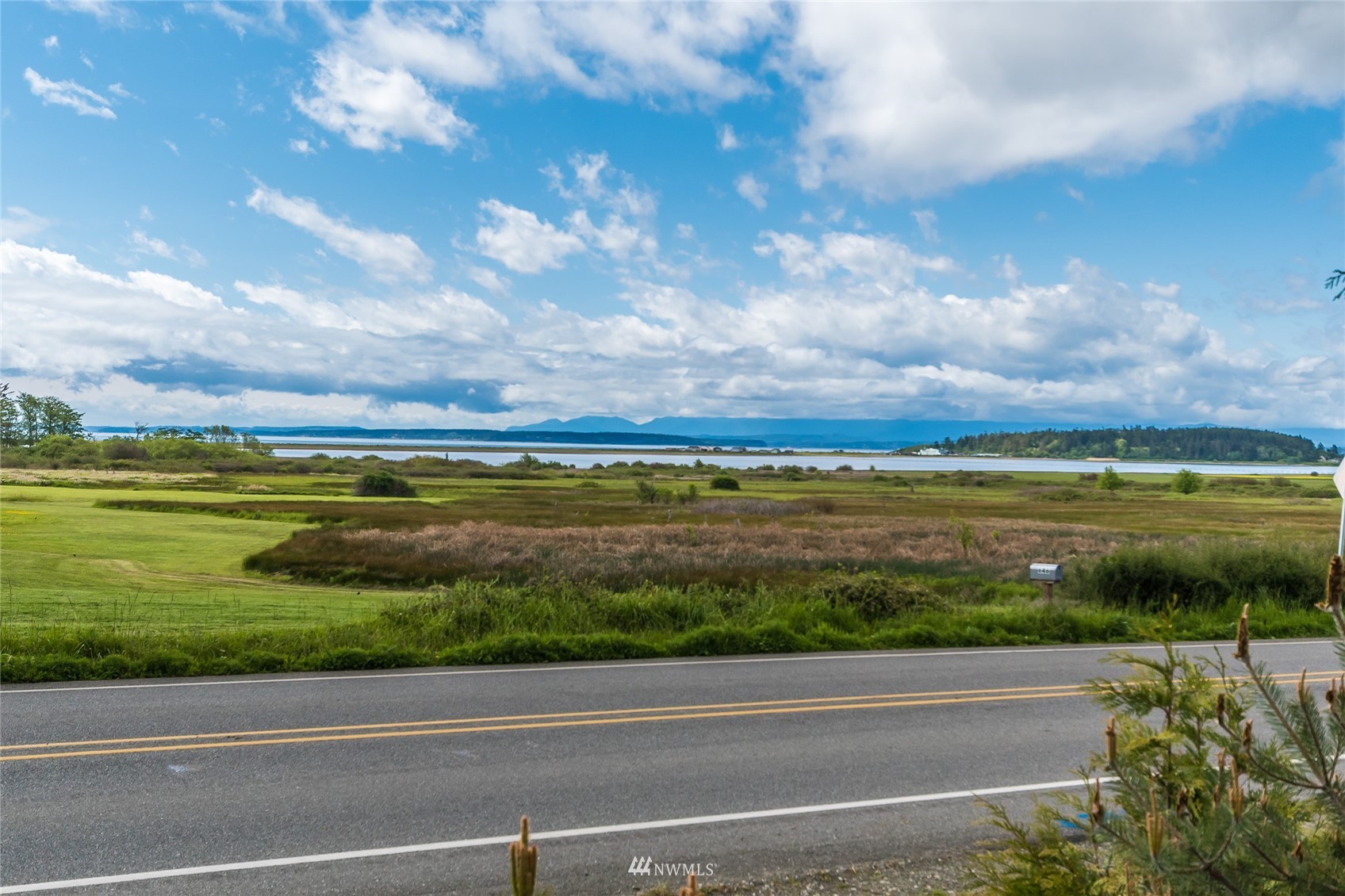 646 West Wanamaker Road Coupeville, WA 98239 - Photo 6 of 30 Gallery Image 6