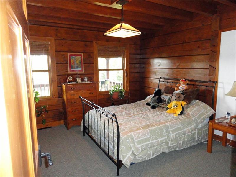 528 Dick Station Road Irwin, PA 15642 - Photo 17 of 25 The 2nd bedroom is spacious too and offers a nice size closet