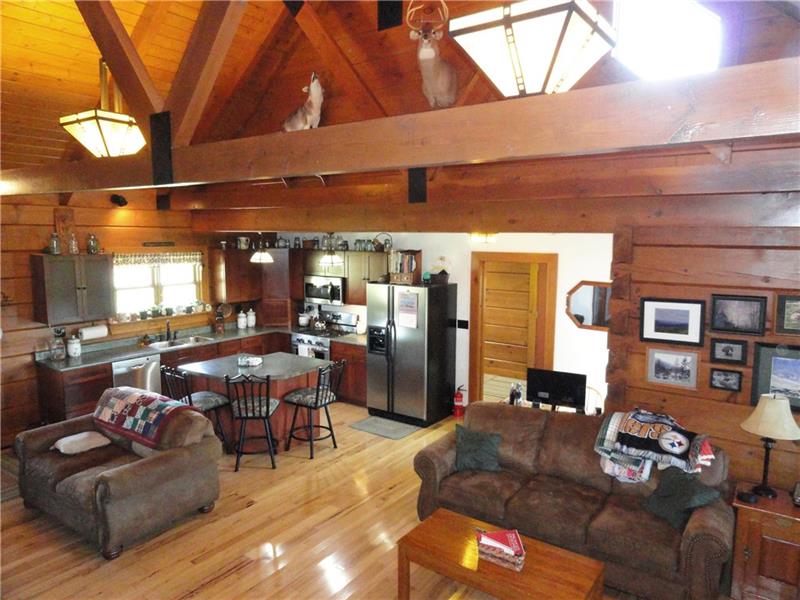 528 Dick Station Road Irwin, PA 15642 - Photo 5 of 25 23 ceilings in great room with R-45 insulation