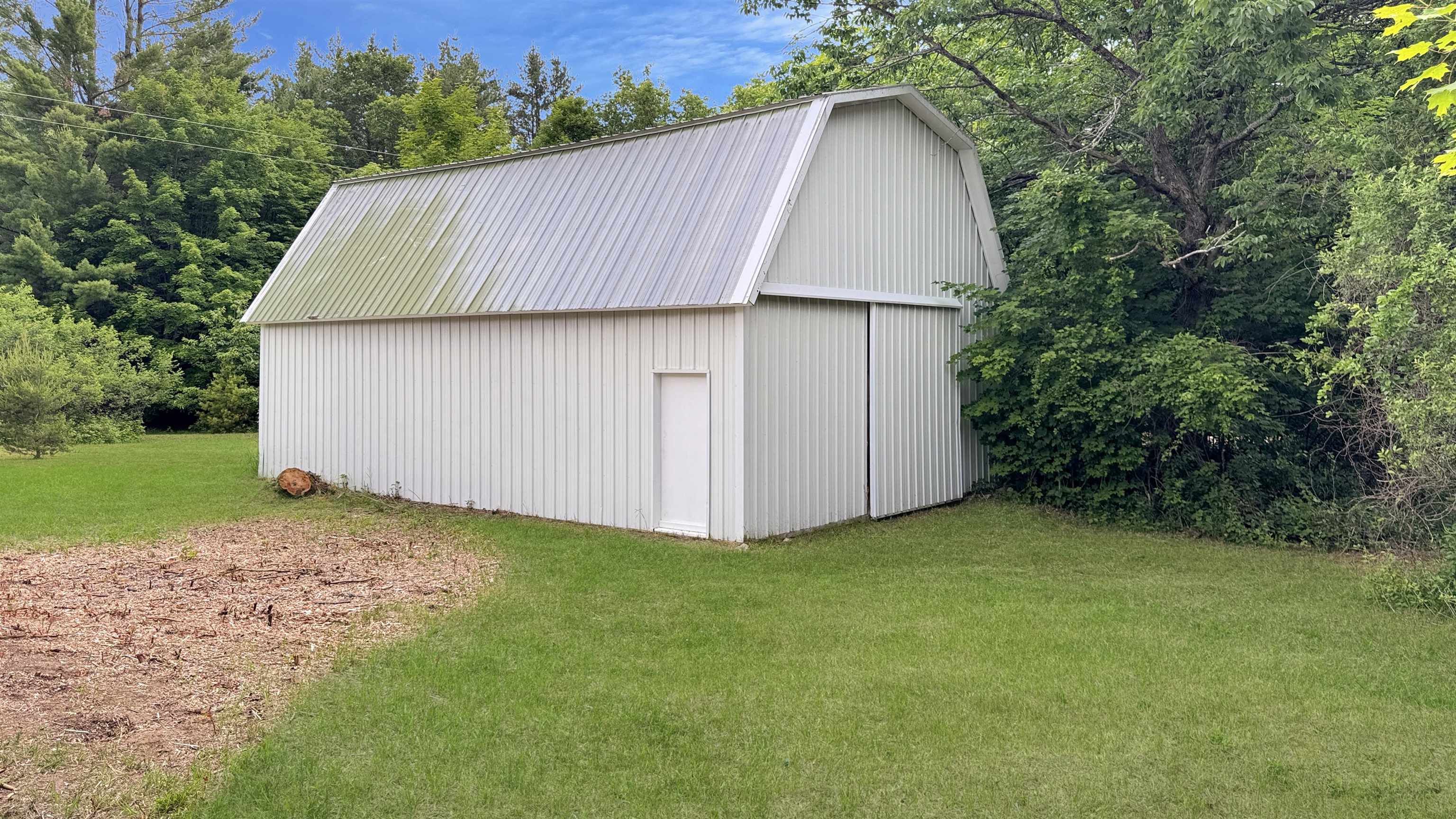3403 34 Road Cadillac, MI 49601 - Photo 35 of 42