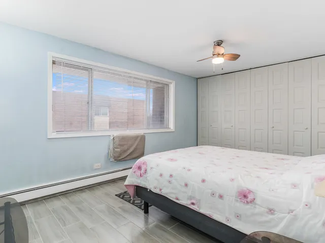 $235,000 | 4721 St Joseph Creek Road, Unit 5F, Lisle, IL 60532