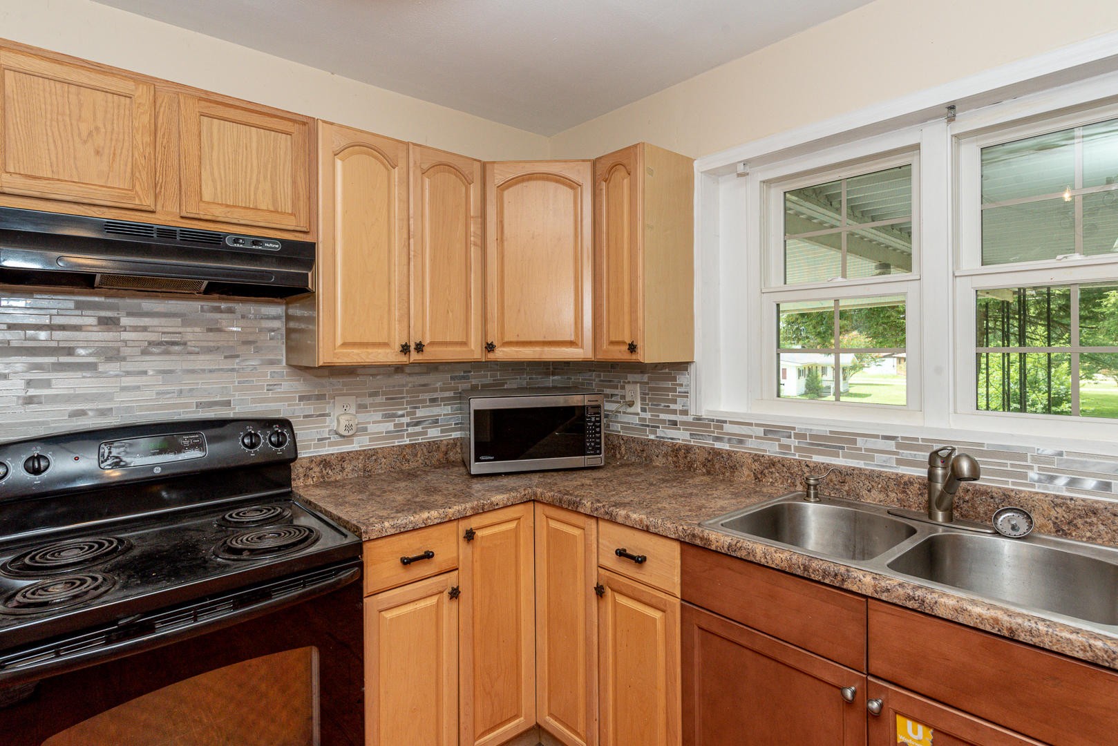 2067 Grey Ridge Road Maryville, TN 37801 - Photo 13 of 33 Gallery Image 13