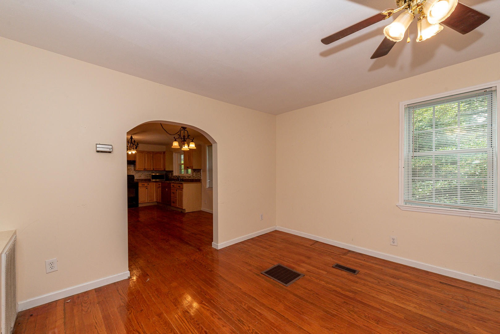 2067 Grey Ridge Road Maryville, TN 37801 - Photo 9 of 33 Gallery Image 9