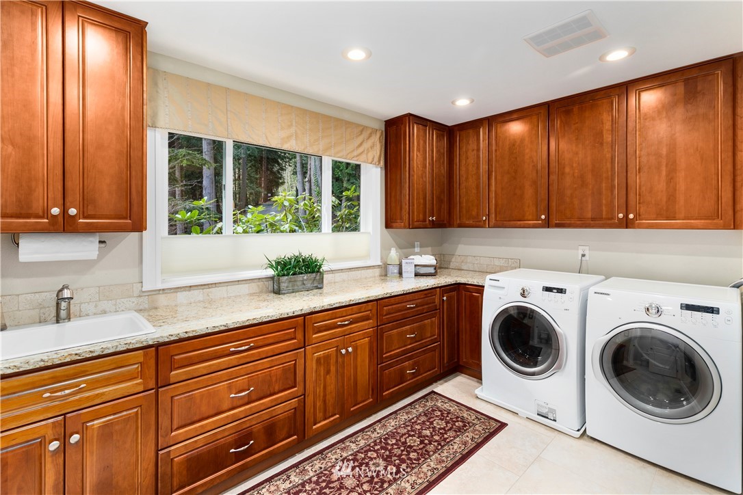 17401 Southeast 102nd Street Renton, WA 98059 - Photo 19 of 40 Gallery Image 19