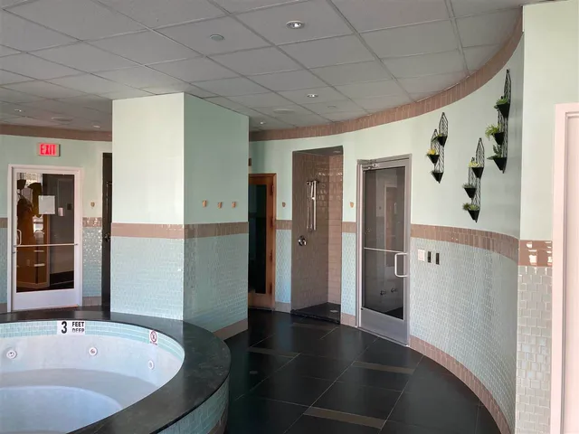 $5,100 | 2 2nd Street, Unit 3304, Jersey City, NJ 07302