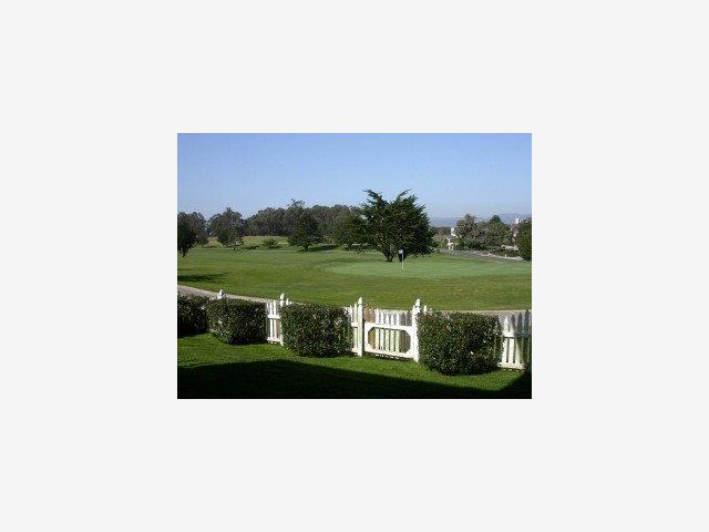 191 Turnberry Road Half Moon Bay, CA 94019 - Photo 5 of 9 Gallery Image 5