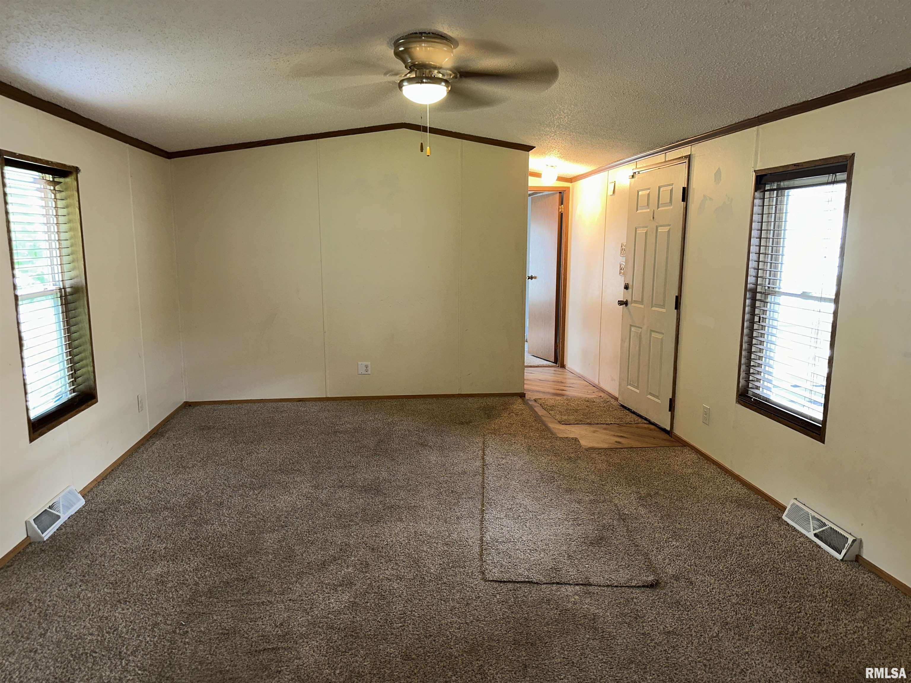 300 Forrest Avenue, Unit 25 Springfield, IL 62702 - Photo 3 of 19