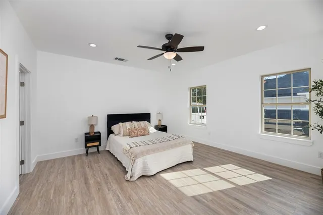 $335,000 | 701 Martin Luther King Junior Boulevard, Waxahachie, TX 75165